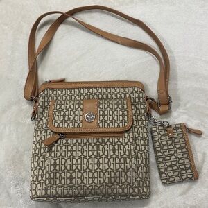 Giani Bernini Beige & Tan Monogram Crossbody with Detachable Pouch